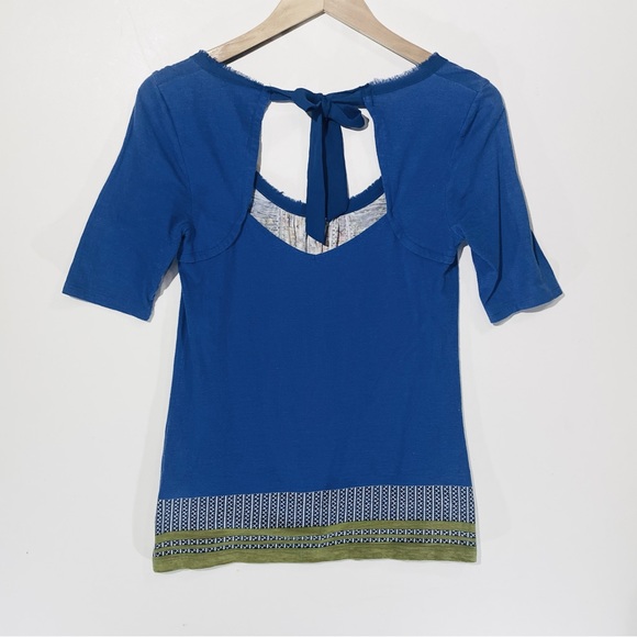 ANTHROPOLOGIE AKEMI + KIN Women’s Blue Floral Print Bow Tie Knit Top XS - Picture 5 of 7